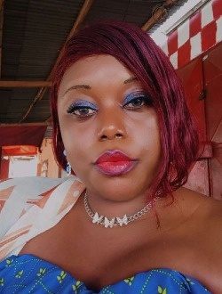 Ornella Lumière's profile, a single 34-year-old a woman in Akebe Ville