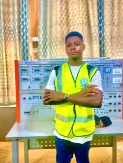 Kidison's profile, a single 19-year-old a man in Domaa-Ahenkro