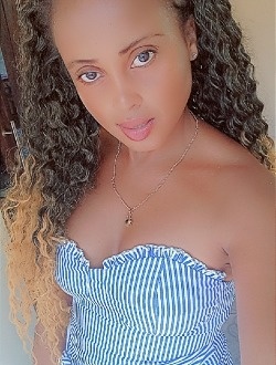 Harisoa's profile, a single 33-year-old a woman in Manakambabiny