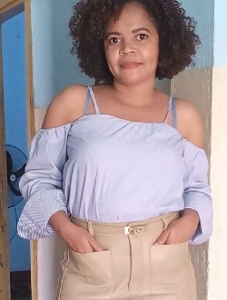 Elisa's profile, a single 42-year-old a woman in Afisamisoa