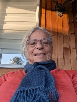 France's profile, a single 67-year-old a woman in Québec