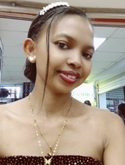 Ellia's profile, a single 26-year-old a woman in Mahajanga