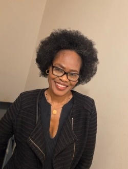 Ojyland's profile, a single 53-year-old a woman in Cergy