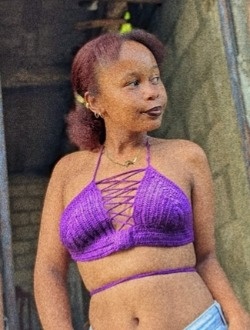Yasmine's profile, a single 18-year-old a woman in Ambilobe