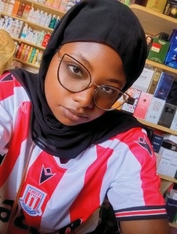 Angèle's profile, a single 25-year-old a woman in Maroua
