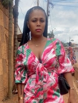 Carole's profile, a single 31-year-old a woman in Yaoundé