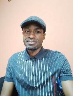 Rob's profile, a single 36-year-old a man in Yaoundé
