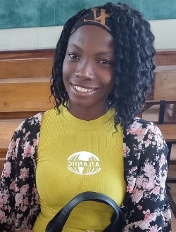Royal's profile, a single 22-year-old a woman in Abomey-Calavi