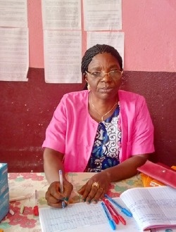 Nicole's profile, a single 51-year-old a woman in Yaoundé