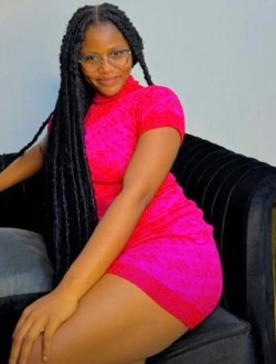 Cynthia's profile, a single 22-year-old a woman in Kribi