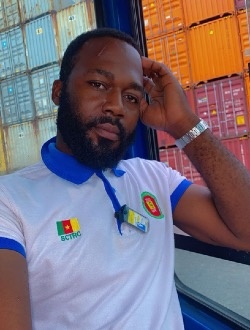 Serge's profile, a single 35-year-old a man in Abou