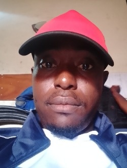 Yaya's profile, a single 37-year-old a man in Yaoundé