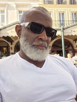 Jean-Marie's profile, a single 59-year-old a man in Saint-Raphaël