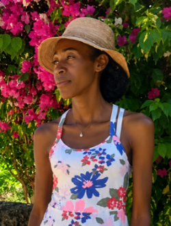 Laly's profile, a single 34-year-old a woman in Mahajanga