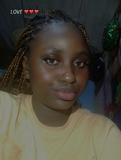 Zena's profile, a single 21-year-old a woman in Kribi