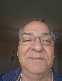 Claude's profile, a single 69-year-old a man in Jonquière