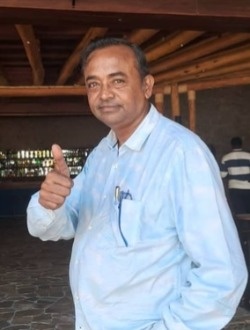 A's profile, a single 52-year-old a man in Camayenne
