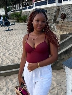 Louise's profile, a single 26-year-old a woman in Lomé