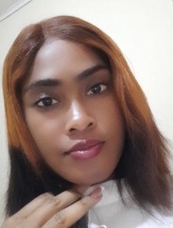 Rose's profile, a single 25-year-old a woman in Yaoundé