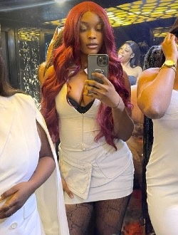 Sarah's profile, a single 27-year-old a woman in Libreville