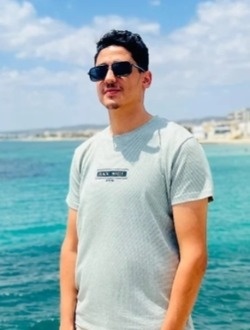 Dali's profile, a single 28-year-old a man in Nabeul