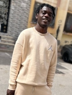 Pacha's profile, a single 23-year-old a man in 'Adir