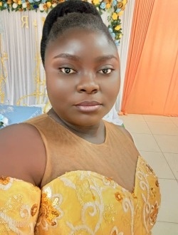 Pascaline's profile, a single 29-year-old a woman in Abère