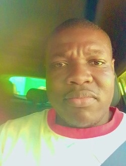 Mathieu's profile, a single 28-year-old a man in Abidjan