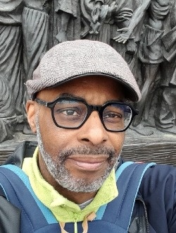 Paul's profile, a single 61-year-old a man in Arcueil
