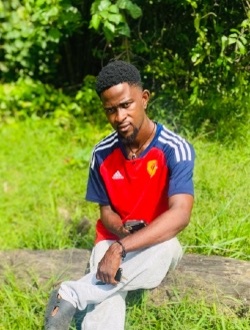 Davy's profile, a single 28-year-old a man in Yaoundé