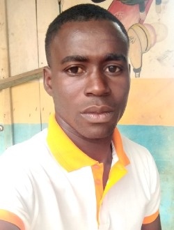 Elvis's profile, a single 33-year-old a man in Aalé