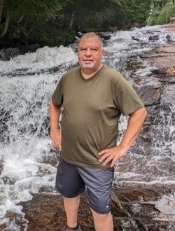 Denis's profile, a single 64-year-old a man in Nicolet