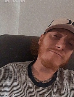 Jay's profile, a single 30-year-old a man in Drummondville