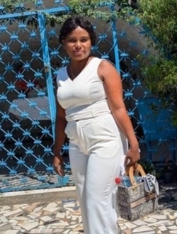 Angelina's profile, a single 31-year-old a woman in Nosy-Be