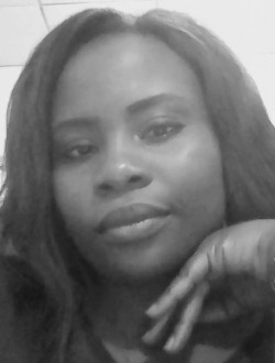 Bruna's profile, a single 32-year-old a woman in Yaoundé