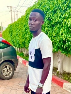 Kara's profile, a single 32-year-old a man in Korhogo