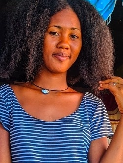 Julie's profile, a single 29-year-old a woman in Toliara