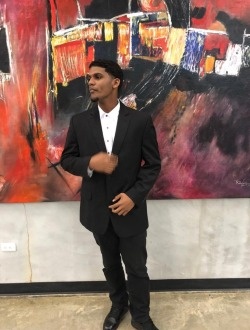 Enmanuel's profile, a single 19-year-old a man in Santo Domingo
