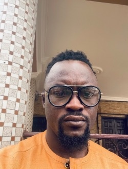 Charles's profile, a single 40-year-old a man in Accra