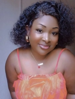 Black Queen's profile, a single 26-year-old a woman in Yaoundé