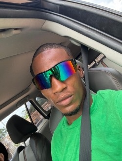 Mouhamed's profile, a single 22-year-old a man in Accra