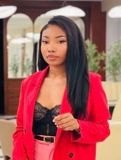 Winnie's profile, a single 28-year-old a woman in Antananarivo