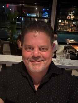 Greg's profile, a single 66-year-old a man in Santa Rosa