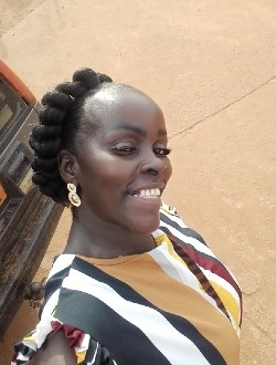 Vérines's profile, a single 42-year-old a woman in Meyo-Centre