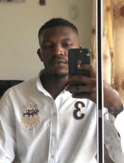 Romeo's profile, a single 31-year-old a man in Ruyenzi