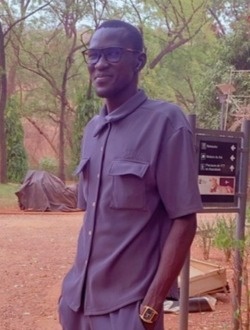 Koniba's profile, a single 34-year-old a man in Bamako Koura