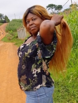 Raphaëla's profile, a single 45-year-old a woman in Yaoundé