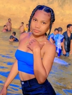 Erinah's profile, a single 22-year-old a woman in Sambava