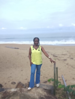 Grâce's profile, a single 45-year-old a woman in Yaoundé