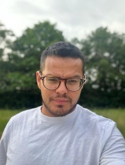Jeremy's profile, a single 32-year-old a man in Champis